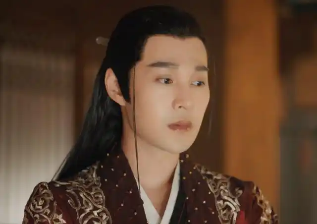 《夜城赋》:舒城为何自毁形象?唯有如此,才能自保,沈夜太聪明