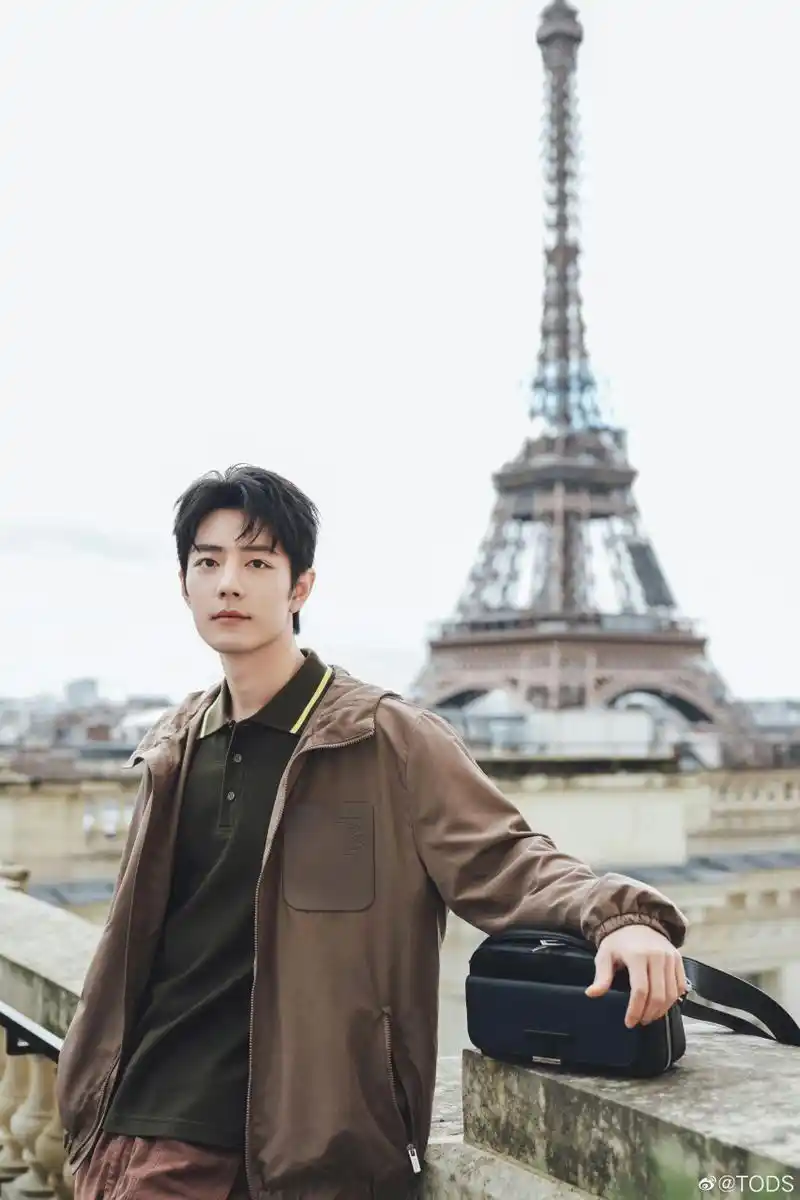 期待 #肖战# 新剧 #骄阳伴我#. 静候 #电视剧骄阳