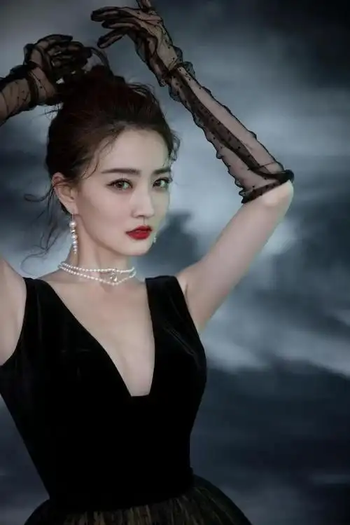 分享美女写真集——徐璐