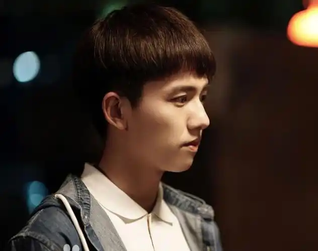 张耀人不彪悍枉少年剧照