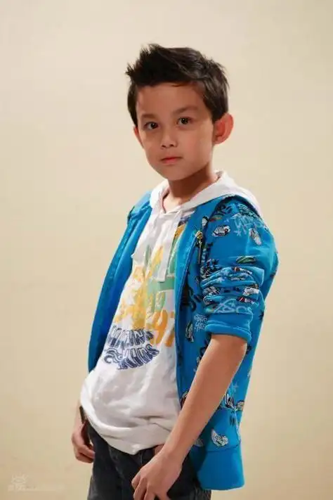 吴磊小时候还和谁演过夫妻(不愧是年轻老演员)(6)