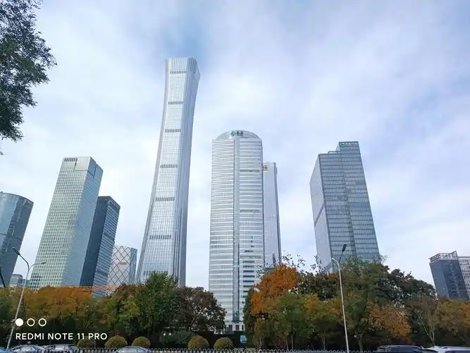 拍照:"亿级像素"普及者