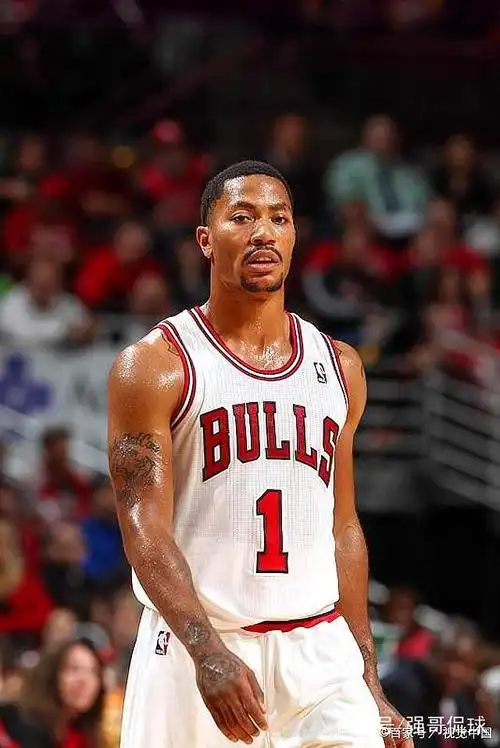 2011年巅峰期,短寸头加上闪电般的突破速度,随时随地都能把你点燃.