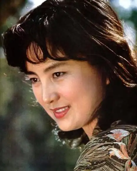 80年代北影"四朵金花",为何其貌不扬的刘晓庆,却能鹤立鸡群