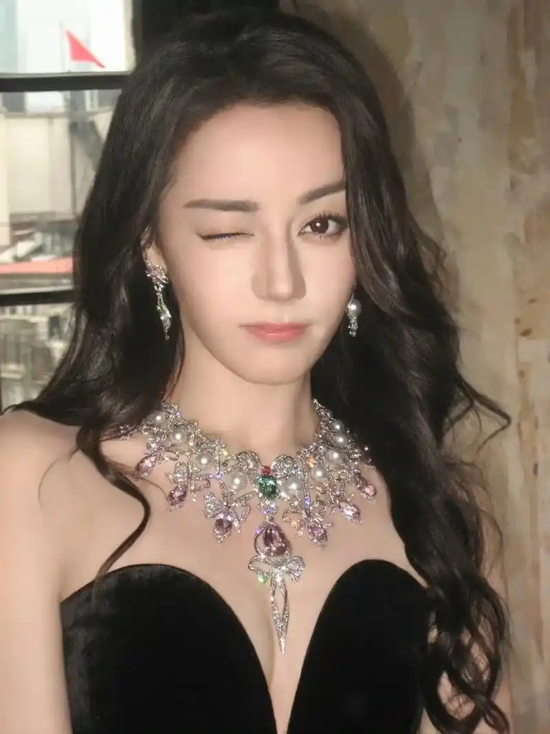 顶级珠宝配顶级美人#迪丽热巴 #迪丽热巴御木本全球代言人