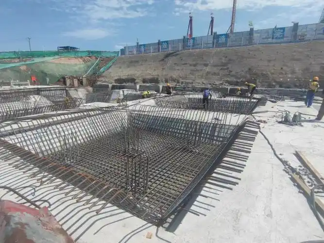 高效建造7天完成公司青岛生物医药创新协同中心项目首块筏板完成浇筑