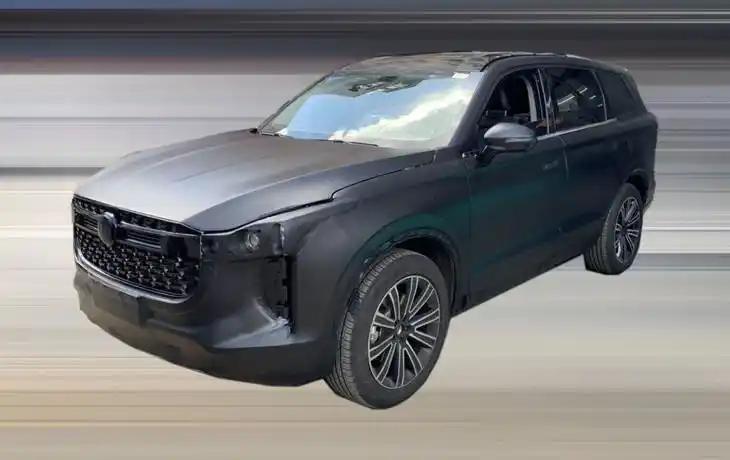 华晨中华v9最新谍照曝光 外观富有肌肉感/搭宝马1.8t引擎