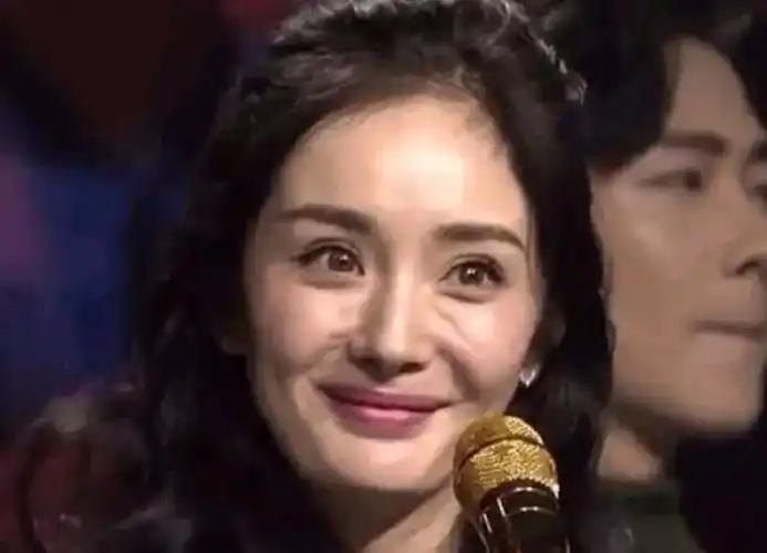 杨幂整容了吗 整容失败的明星-春风号