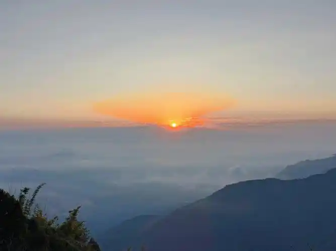 哀牢山云海日出观景台