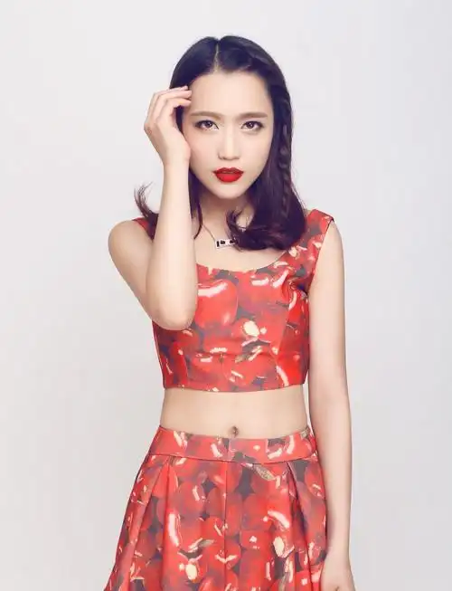 庄心妍图册_360百科