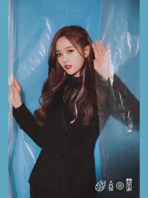 官方出图(合集266)#吴宣仪  #宝藏女孩吴宣仪  #火箭少女101吴宣仪