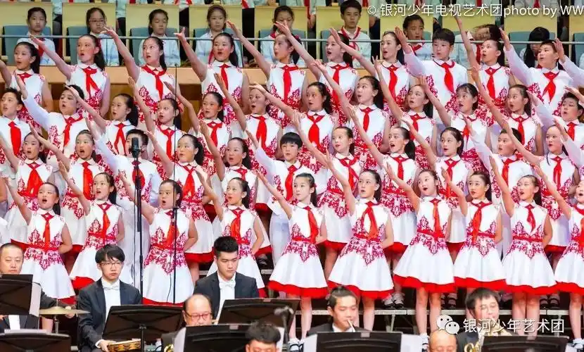 银河少年天籁童声唱响国家大剧院