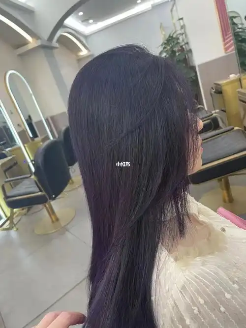 紫色头发