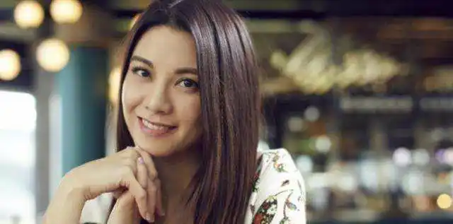 刘恺威前女友曝光婚期与男方儿子相处融洽百亿身家晋升为贵妇