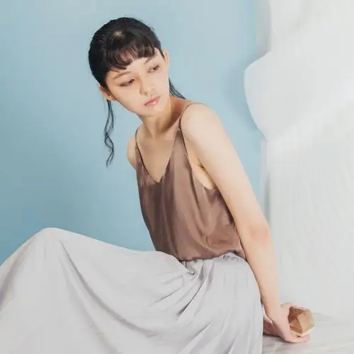 2017新款大码女装 100%桑蚕丝双绉真丝吊带背心打底衫女短款内搭