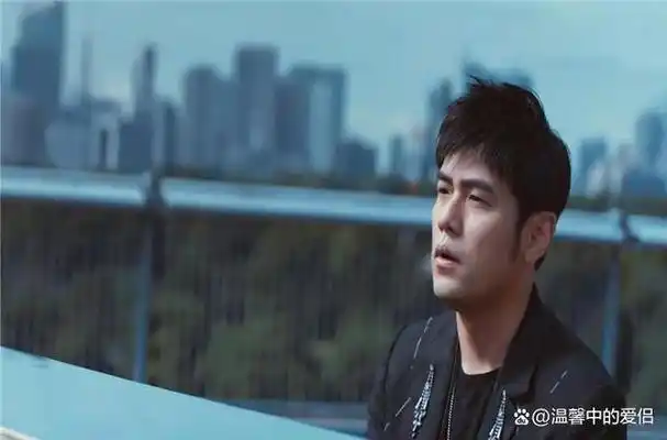 周杰伦与女儿四手连弹笑称学费很贵小周周音乐天赋令人羡慕