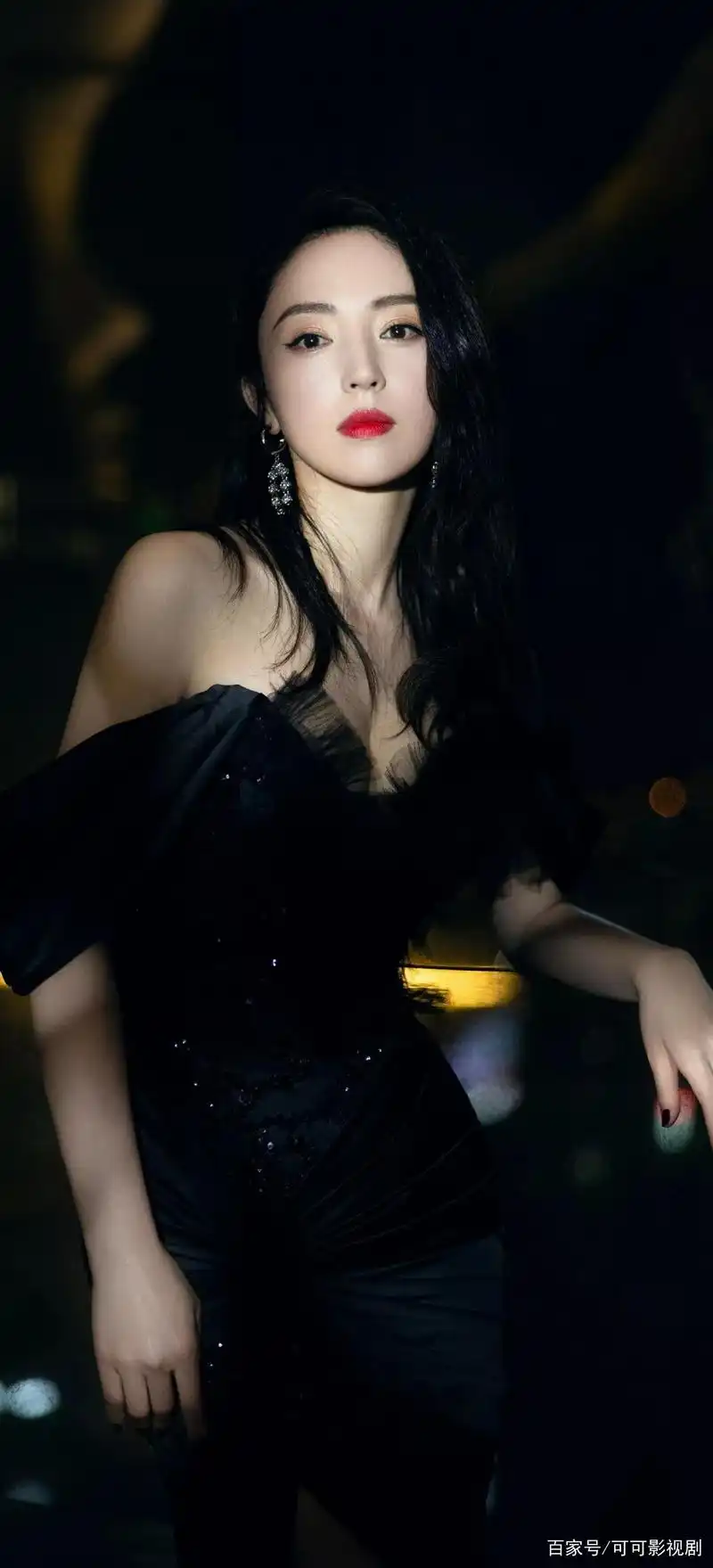 "雪花女神龙"董璇高清写真美爆了,柔韧和强大的女人!