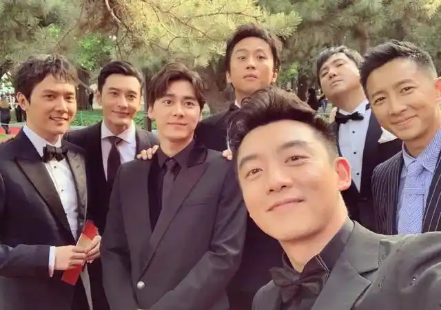 有种合影杀手叫沈腾和各大明星合照曝光后大家都不淡定了