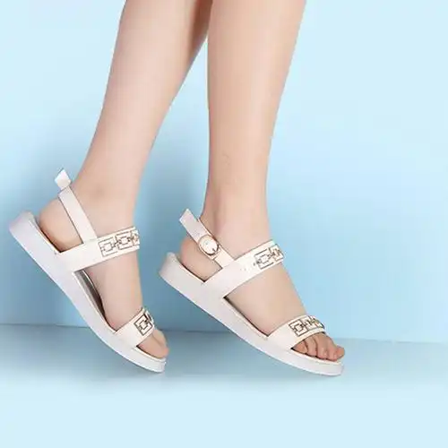 夏 低跟平底学生平跟凉鞋一字扣软底孕妇凉鞋女鞋清仓 白色 35