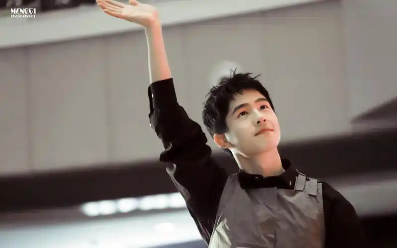 【刘昊然】50p绝美少年气_哔哩哔哩_bilibili