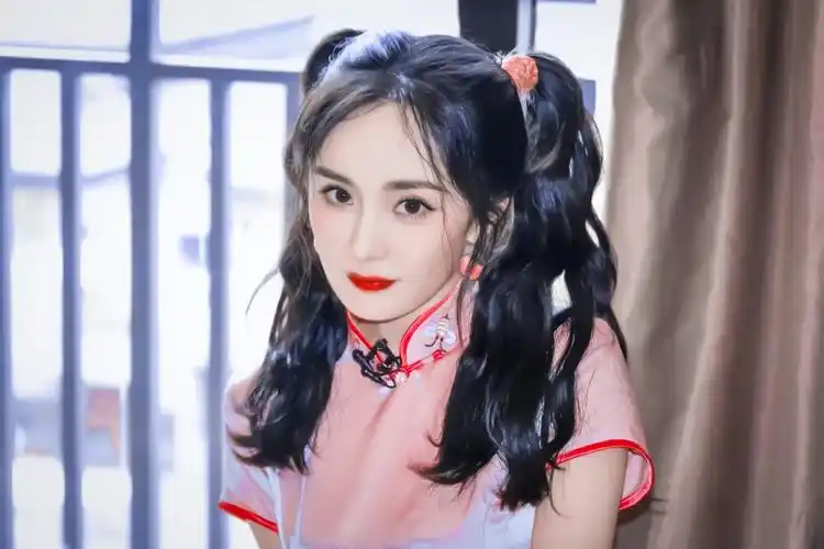 双马尾旗袍# /杨幂