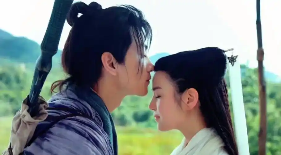 杨蓉,毛晓彤,赵樱子,孙耀琦好美)>陈晓和陈妍希因拍摄《神雕侠侣》