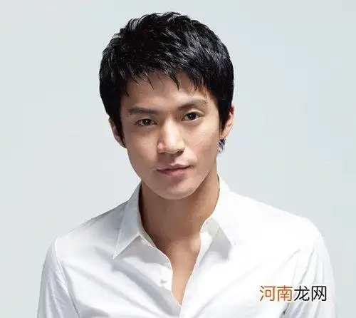 小栗旬发型盘点,个性花美男蜕变气质熟男