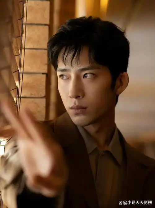 没想到和倪妮分手后,井柏然竟以这种方式打出了王炸