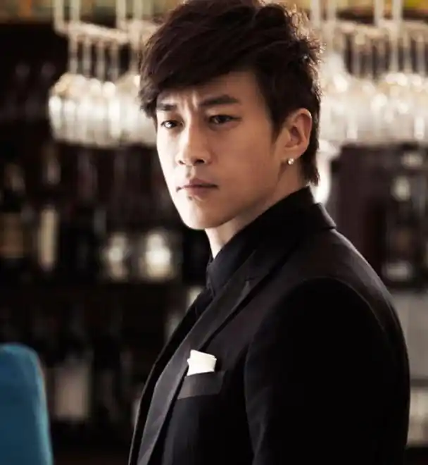 何润东:三次表白孙俪被拒,41岁娶娇妻,如今现状如何?