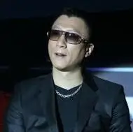 孙红雷微信头像大全霸气【点击鼠标右键下载】