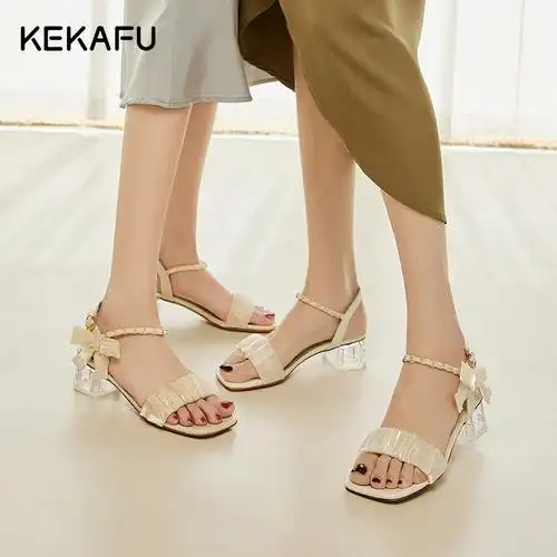 珂卡芙粗跟凉鞋女2022年夏季新款法式仙女风时尚百搭一字带高跟鞋