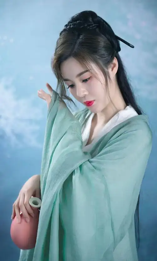 大江老师的写真摄影作品《古装》