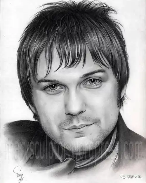 24张漂亮逼真的名人肖像铅笔画欣赏