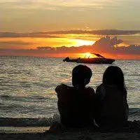 劲爆情侣头像一对两张背影【点击鼠标右键下载】