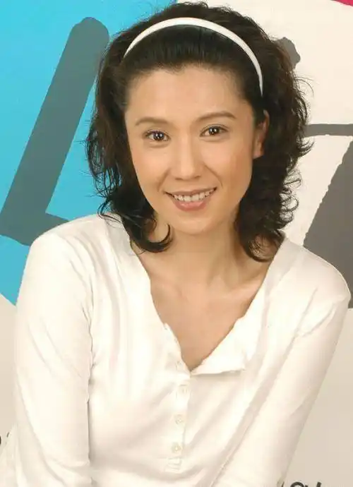 出道20多年无绯闻缠身,和徐峥同校同届,境遇却截然不同_郝洋_白鹿原