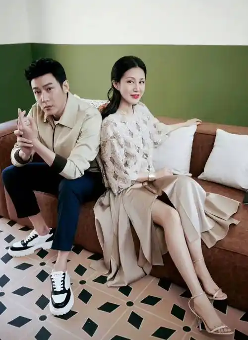 陆毅妻子鲍蕾引发热议,网友围观引发疯狂讨论,称其老态毕现_工作_争议