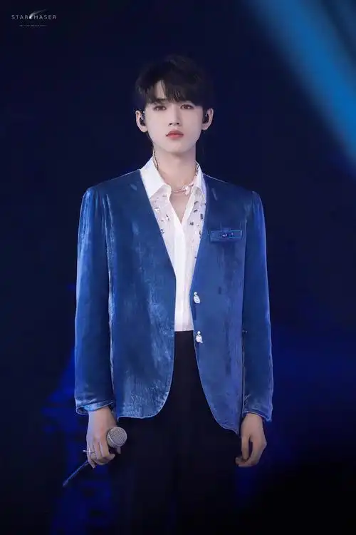 宋亚轩蓝色系合集