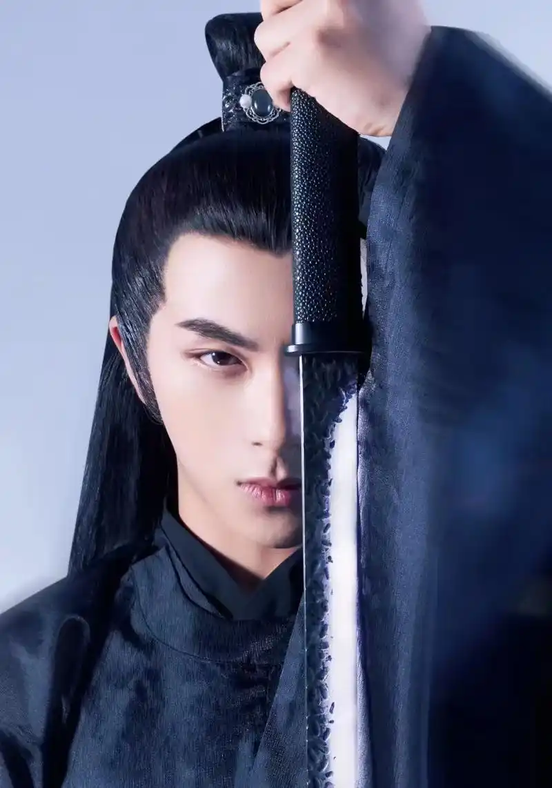 古风男士造型.刀光剑影  侠骨柔情#古装男神 #陌上人如玉公 - 抖音