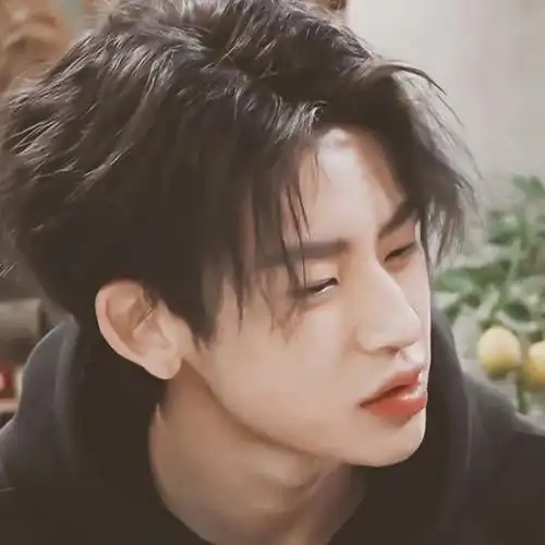 小鬼王琳凯头像by叕初恋