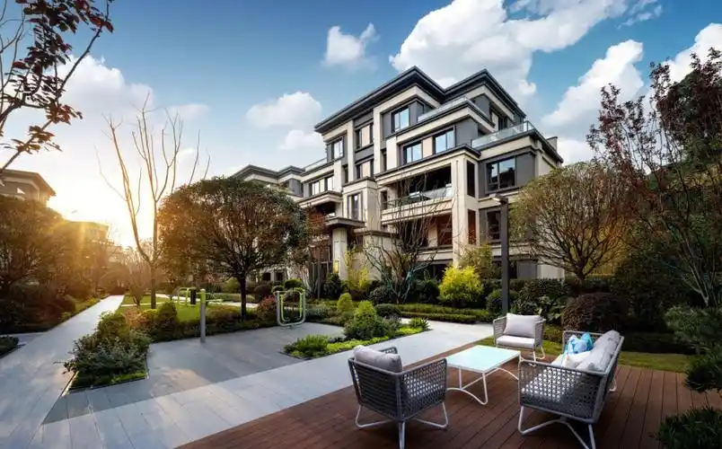 南区龙湖200万级现房别墅随手一拍效果