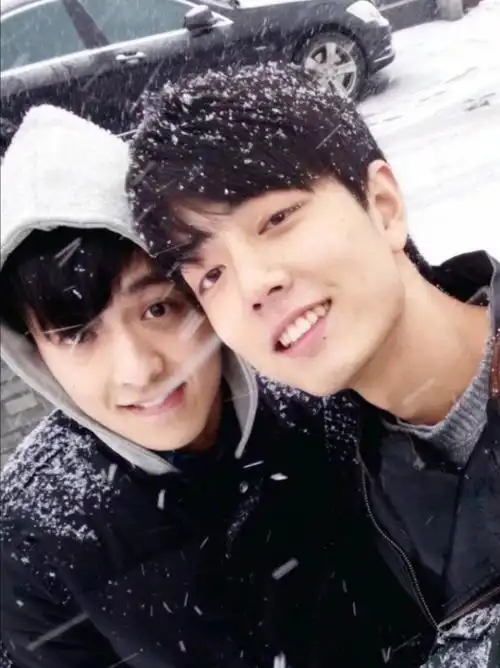 肖战生图合照part3