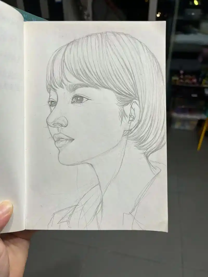 黑白.#绘画教程 #人物肖像 #绘画过程分享 #手绘 #黑白 - 抖音