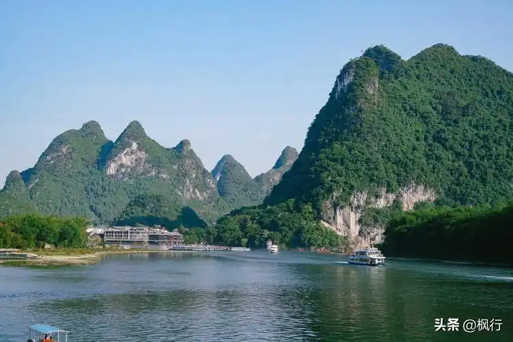无论是桂林城区还是阳朔县,旅行风景已经是相当成熟了.