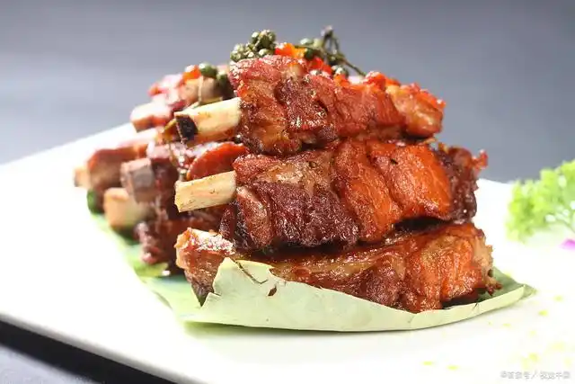 手抓排骨的做法