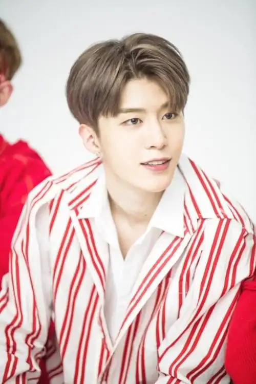 因为队友的离开而会落泪,范丞丞被说与世无争和范冰冰的野心不像_明星