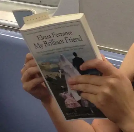 阅读时刻与书相关的头像