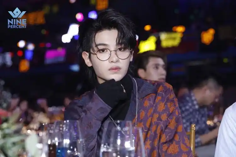 黄明昊 - 堆糖,美图壁纸兴趣社区