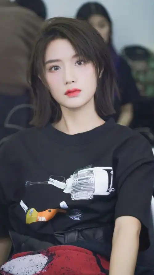 陈意涵多风格写真花絮图片