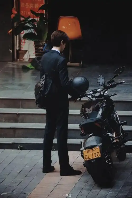 背影杀修炼手册__财经头条