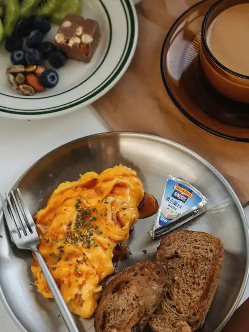 一人食5分钟低脂早餐照烧滑蛋04黑面包05